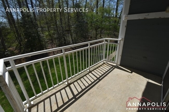 Building Photo - 643 Oakland Hills Dr