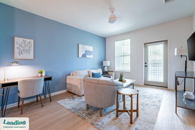 Building Photo - 100 Wilton Cir