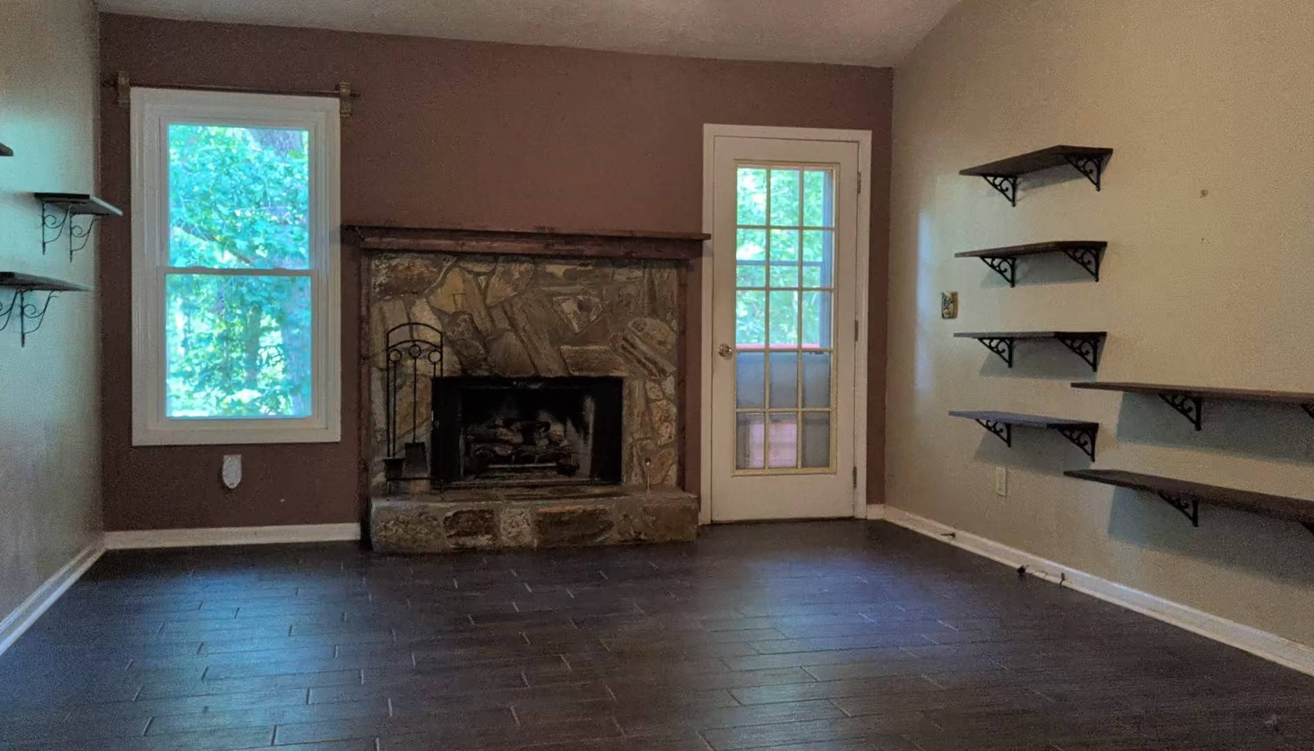 Living Room - 5464 Hunnington Mill Dr