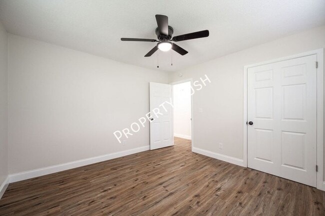 Building Photo - 7714 Nautical Way