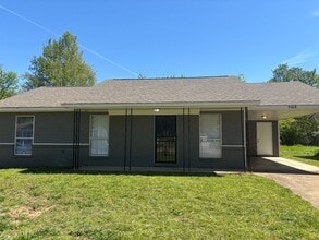 Building Photo - 5168 Corkwood Dr