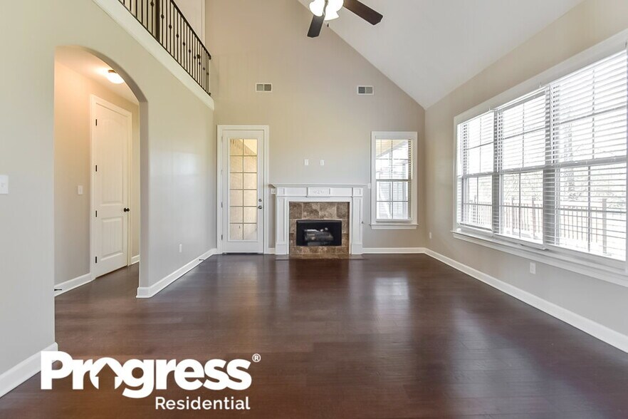 Building Photo - 4827 Saddlehorn Cove