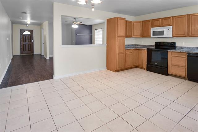 Building Photo - 5711 Arlington Park Dr