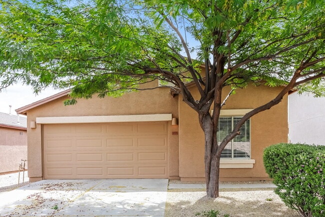 Building Photo - 30559 N Nightingale Rd