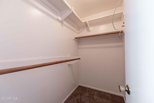 Building Photo - 5848 Lake Lindero Dr