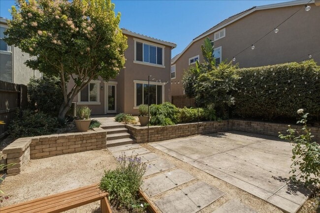 Building Photo - 3169 Parkham Dr