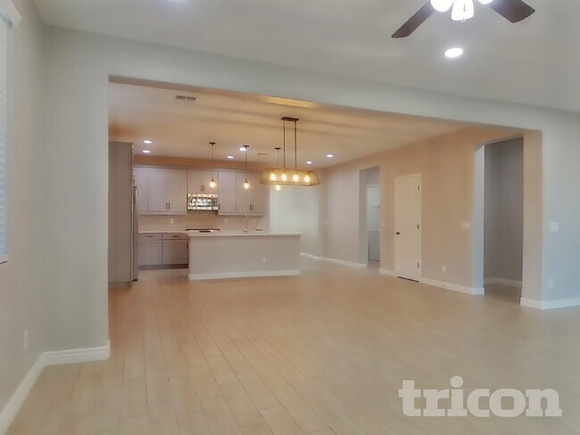 Building Photo - 24896 N 144th Ln