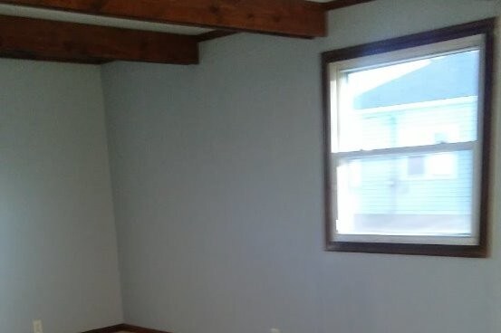 Building Photo - 121 S 13th Ave