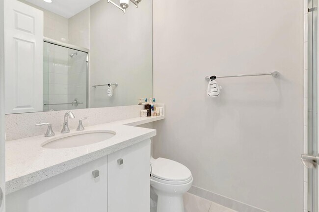 Building Photo - 16317 Cabernet Dr