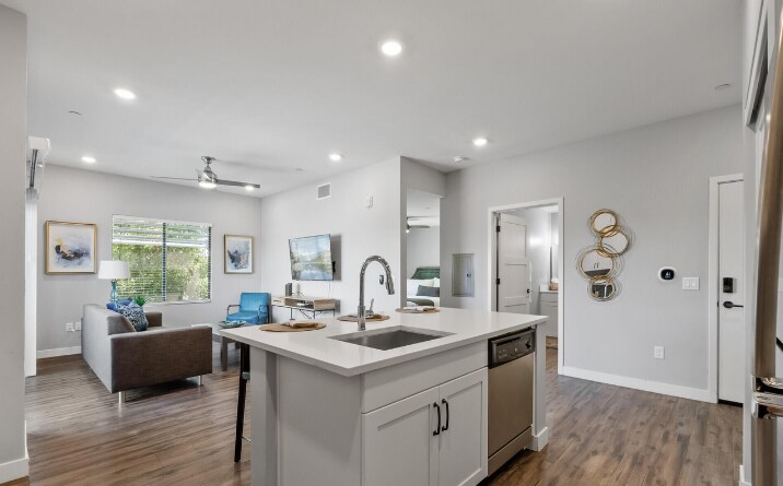 Building Photo - 475 N 9th St