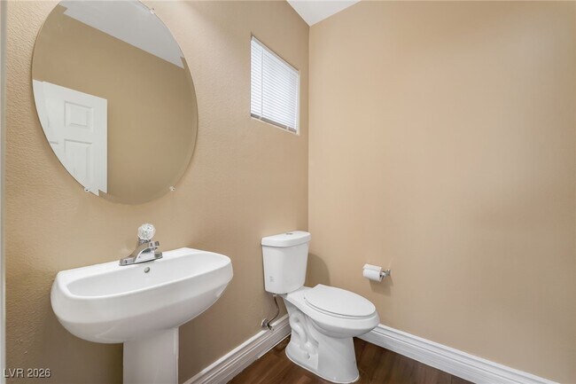 Building Photo - 131 Water Hazard Ln