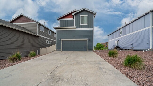 Building Photo - Furnished Rental in the Spring Creek Neighborhood