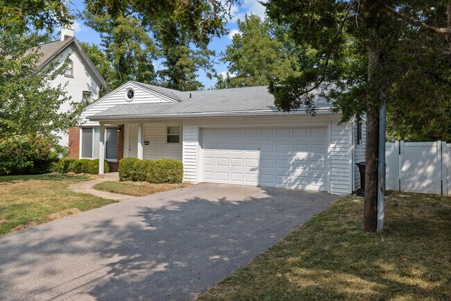 Building Photo - 303 Danworth Ct