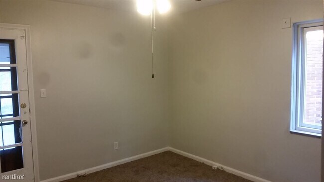 Building Photo - 3 br, 2.5 bath House - 17134 Sunderland Rd