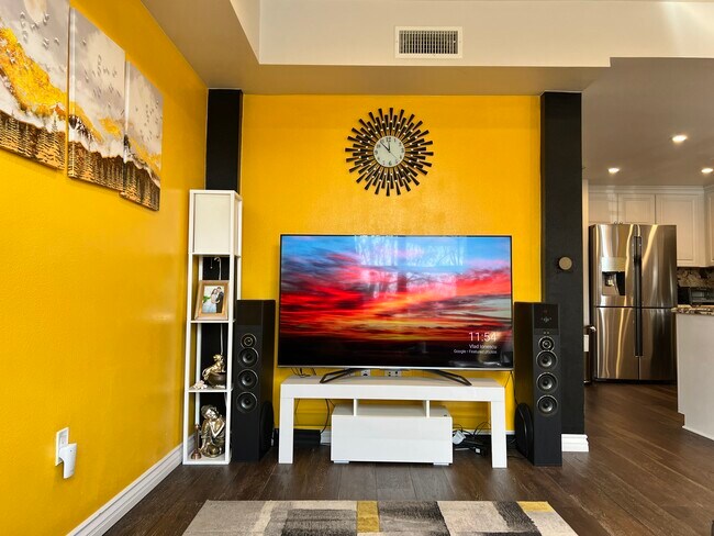 Custom painted walls and side pillars - 89 E Commonwealth Ave