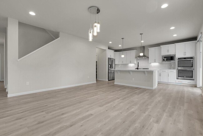 Building Photo - 23895 E Rocky Top Pl