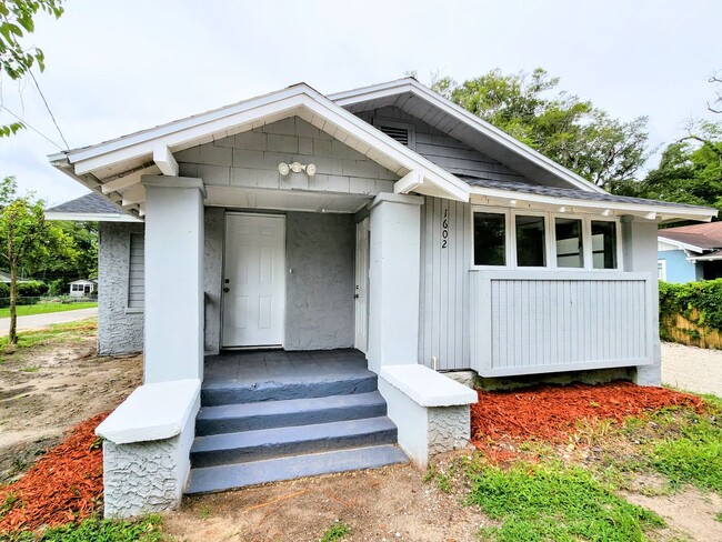 Primary Photo - Fully Renovated 3 Bedroom Rental Home Avai...