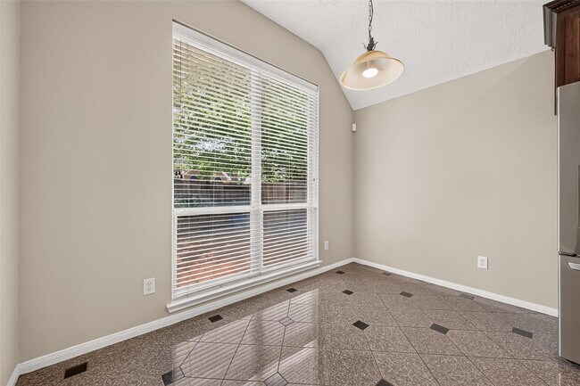 Building Photo - 1514 Coyote Hills Ln