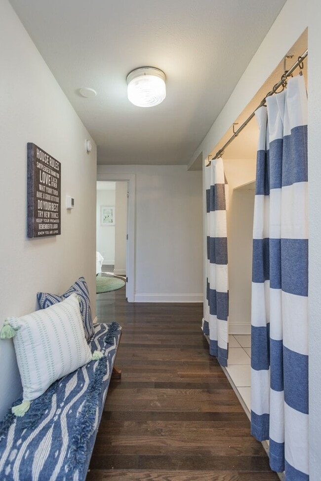 Building Photo - Charming 3BR / 2BA East Nashville Home – Minutes from Downtown!