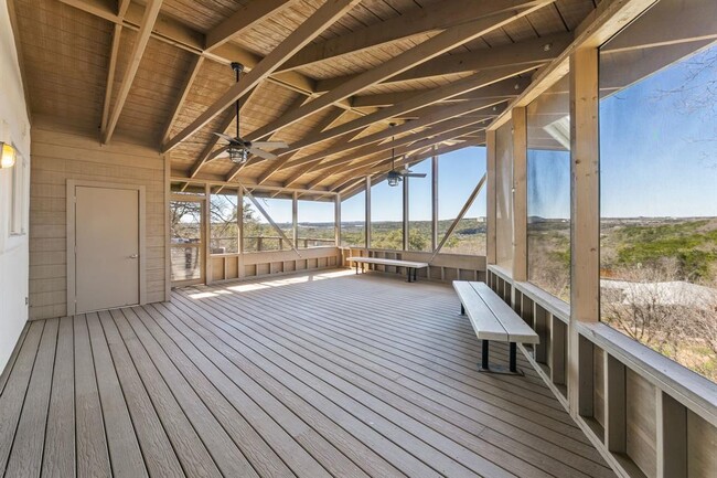 Building Photo - 3309 Westhill Dr