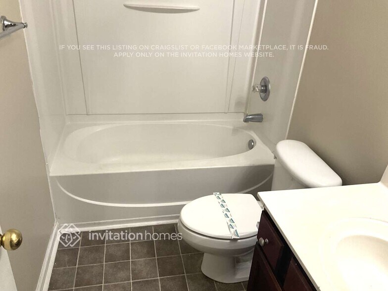 Building Photo - 11915 Erwin Ridge Ave