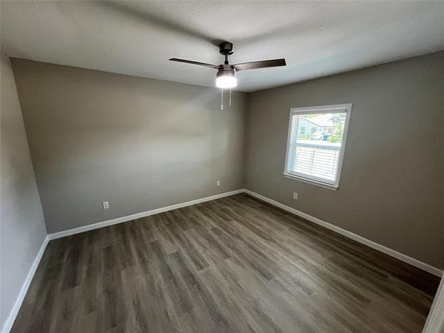 Building Photo - 9623 Laneyvale Ave