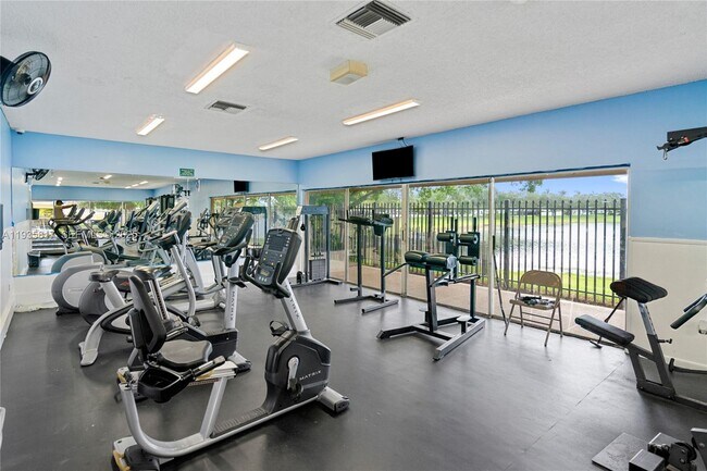 Building Photo - 13611 SW 77th St