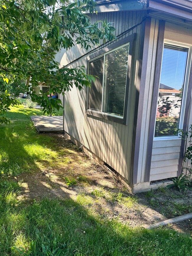 Building Photo - 4273 Campbell Dr SE