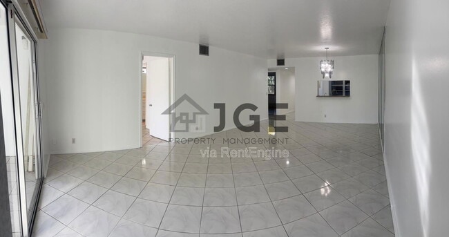 Building Photo - 12600 FL-5