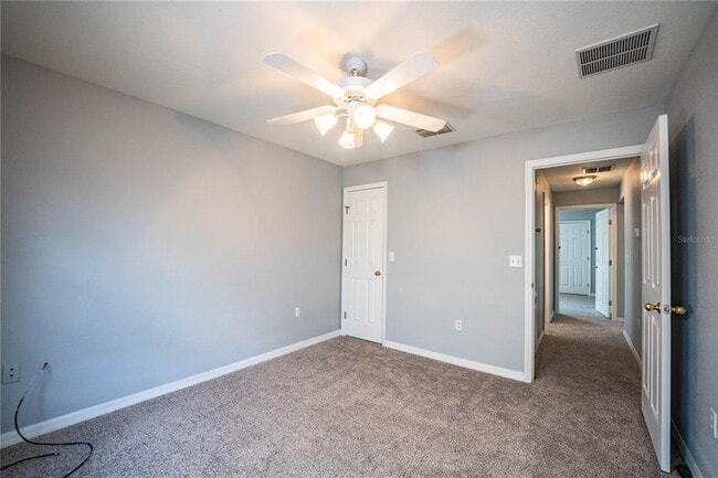 Building Photo - 233 Towhee Rd