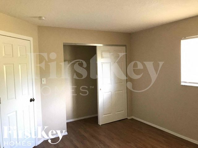 Building Photo - 1083 Riggs St