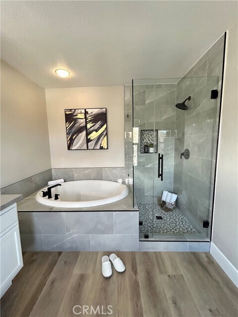 Building Photo - 13640 Silver Stirrup Dr