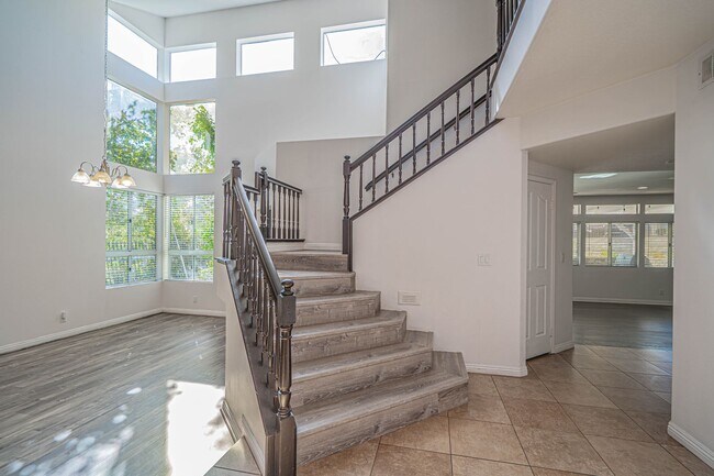 Building Photo - 29364 Canyon Rim Pl
