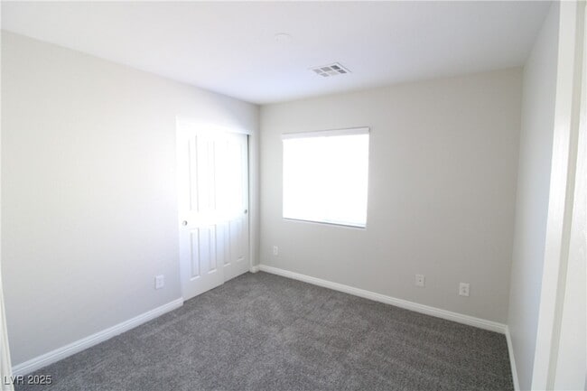 Building Photo - 1077 Slate Crossing Ln