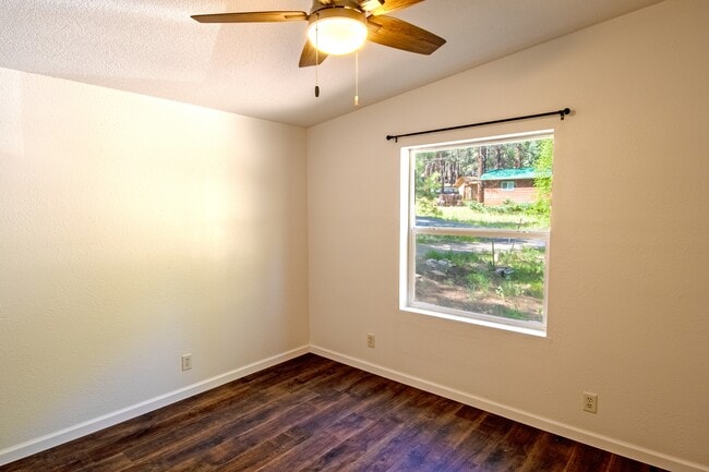 Building Photo - 2820 Toho Trail