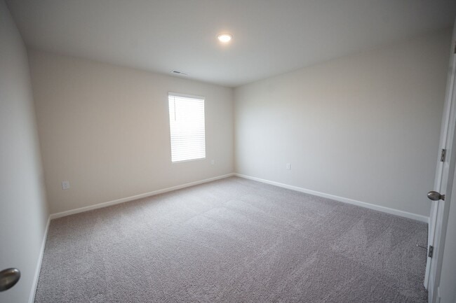 Building Photo - Graham New Home Rental / Open Layout, Home...