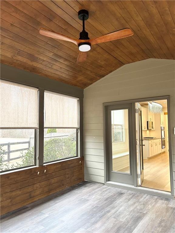 Building Photo - 5665 Carruth Lake Dr