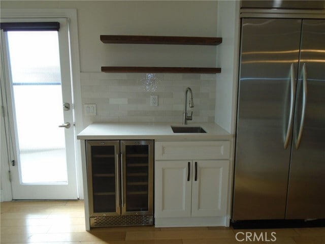 Building Photo - 790 Vía Santa Catarina