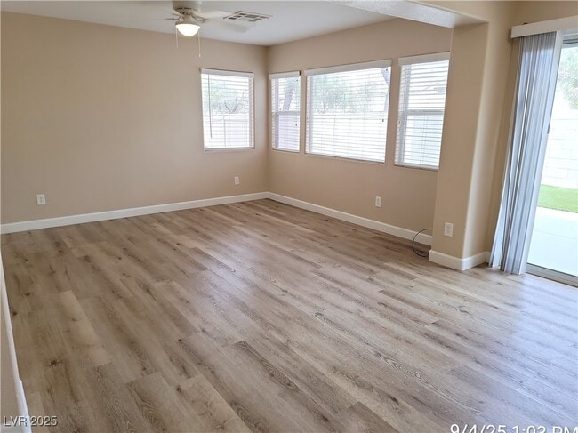 Building Photo - 856 Blushing Rose Pl