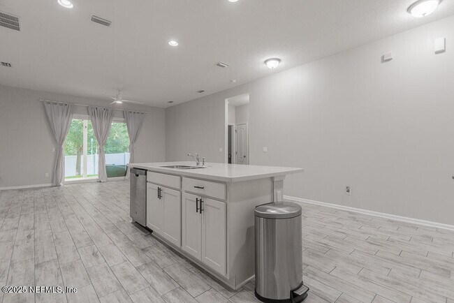 Building Photo - 3627 Ruddy Duck Ct