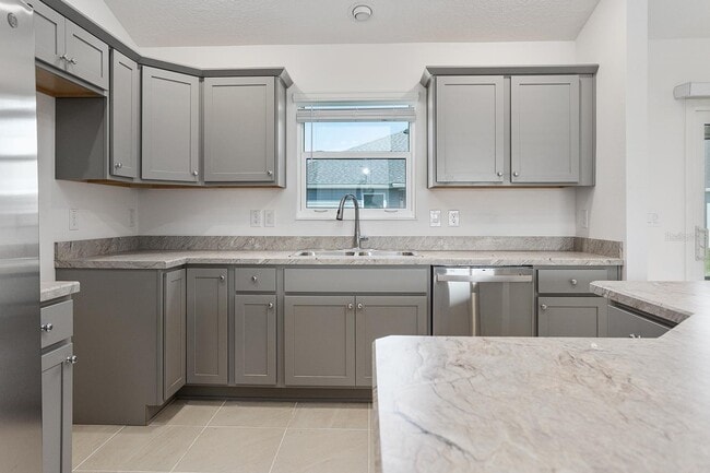 Building Photo - 6385 Danielson Lp