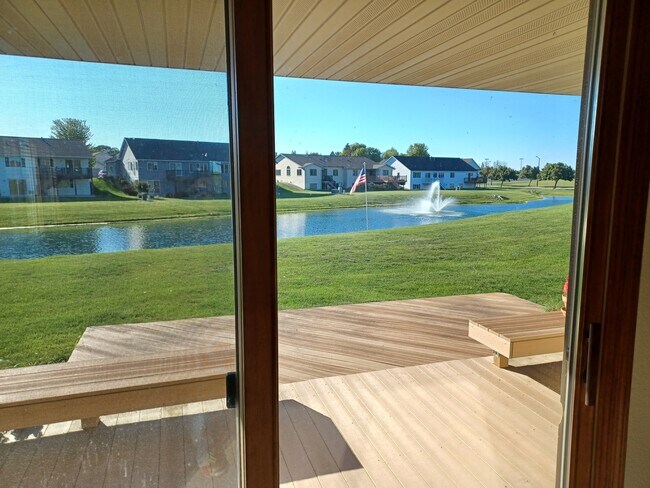 Building Photo - 118 S Heritage Dr