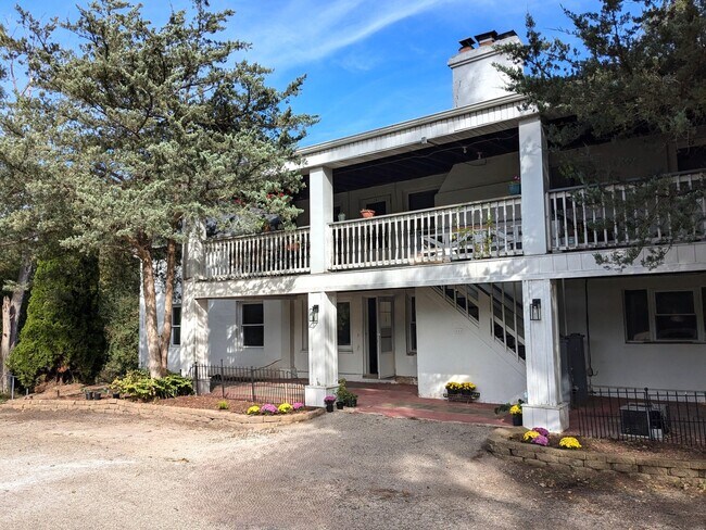 Building Photo - 38185 N State Park Rd