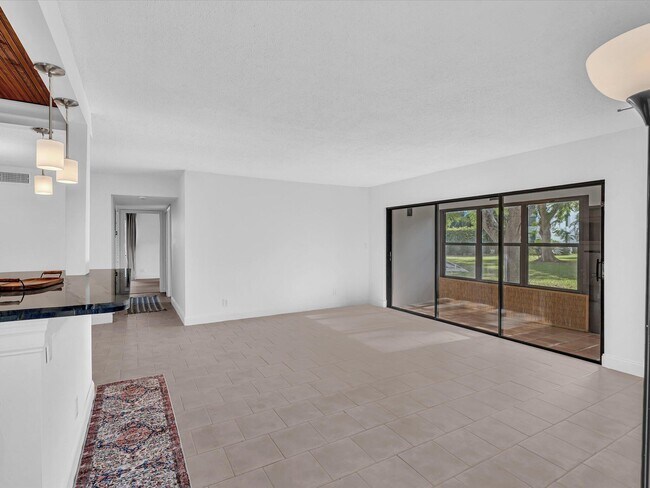 Building Photo - 524 Osprey Dr