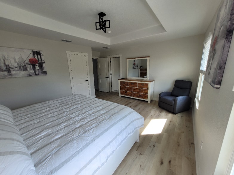 Building Photo - 20 Serbian Bellflower Trail