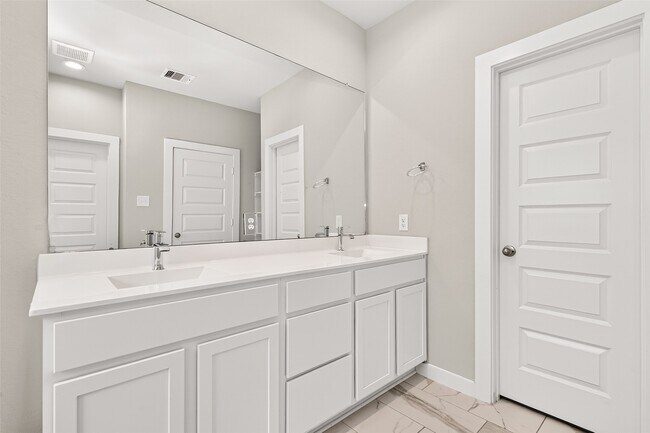 Building Photo - 2142 Reed Cave Ln