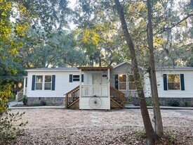 Building Photo - 2243 Limerick Rd