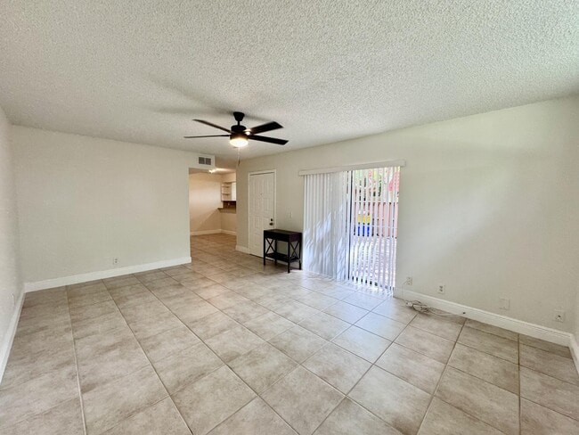 Building Photo - 8189 Severn Dr