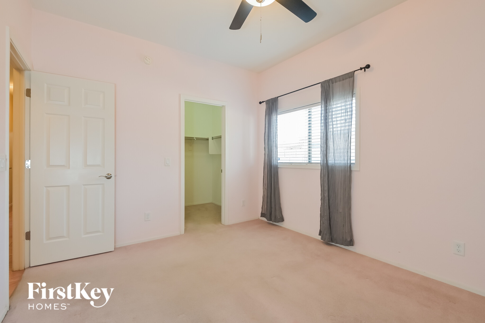 Building Photo - 2116 S Thunder Tanner Dr