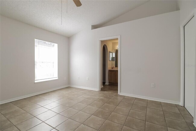 Building Photo - 110 Orion Way
